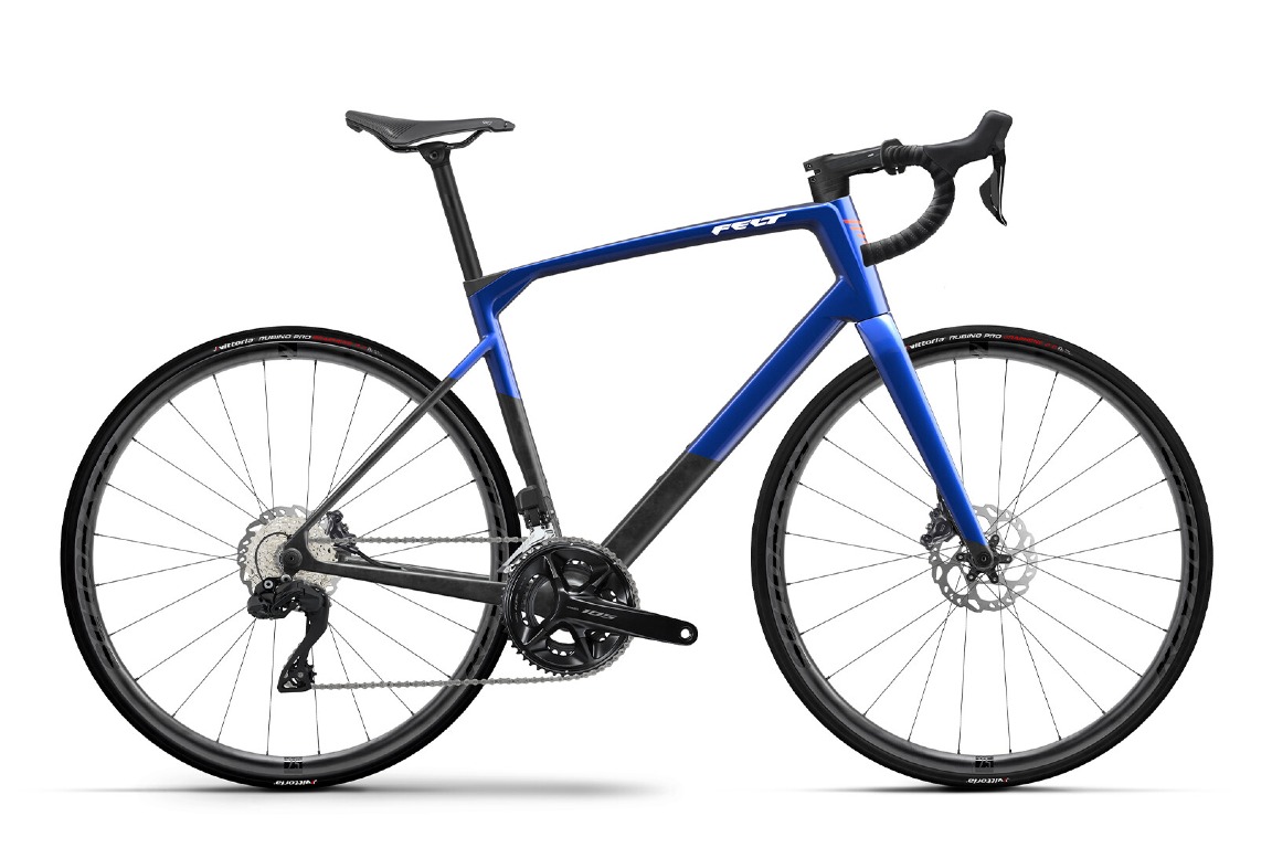 FR 4.0 Expert 105 Di2 (FR 4.0 エキスパート 105 Di2)