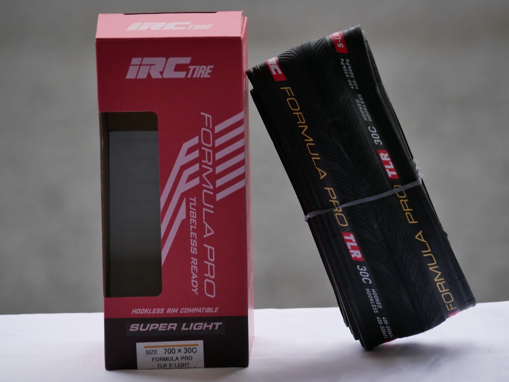 【店頭在庫】FORMULA PRO TLR S-LIGHT (フォーミュラ プロ チューブレスレディ スーパーライト)