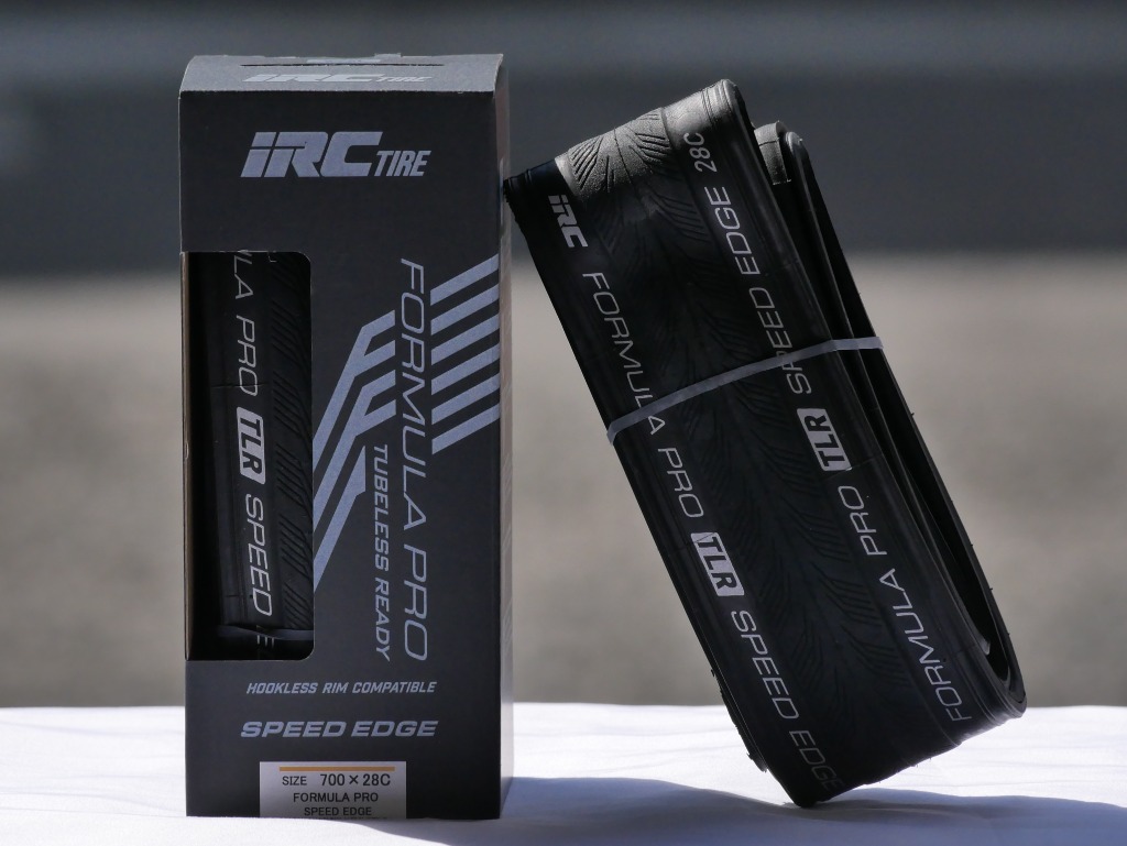 FORMULA PRO TUBELESS READY SPEED EDGE（フォーミュラ プロ チューブレスレディ スピードエッジ）