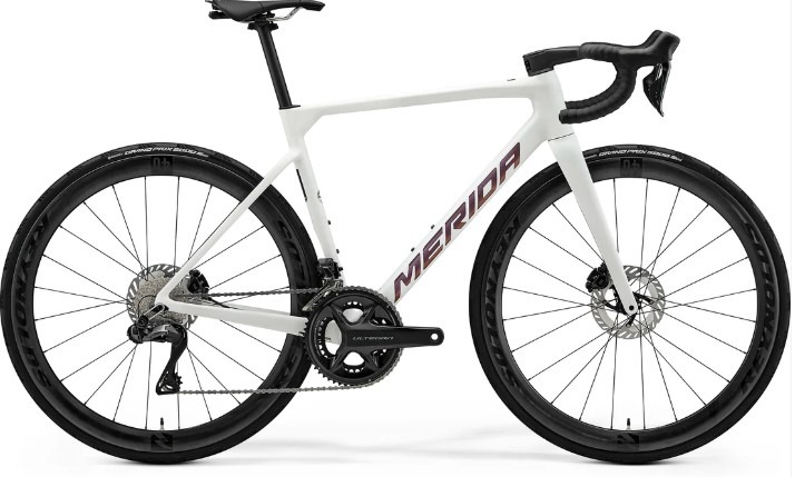 SCULTURA 8000（スクルトゥーラ8000）