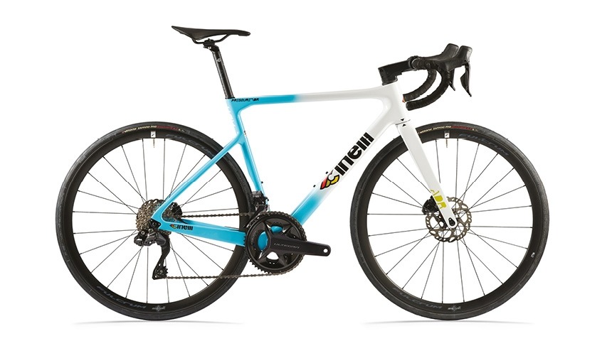 サイクルショップカンザキ千里店 / Cinelli(チネリ)