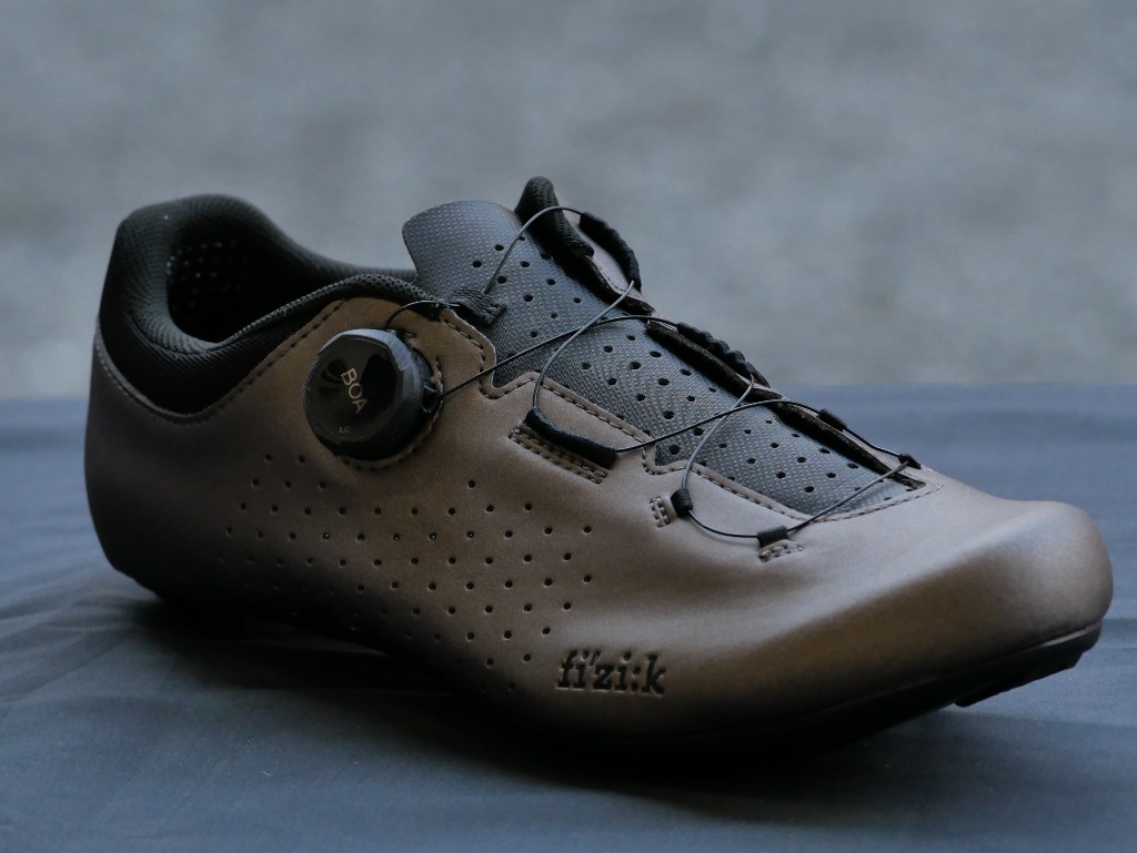 【店頭在庫あり】VENTO OMNA  METALLIC(ヴェント オムナ メタリック) coler：ガンメタル/ブラック