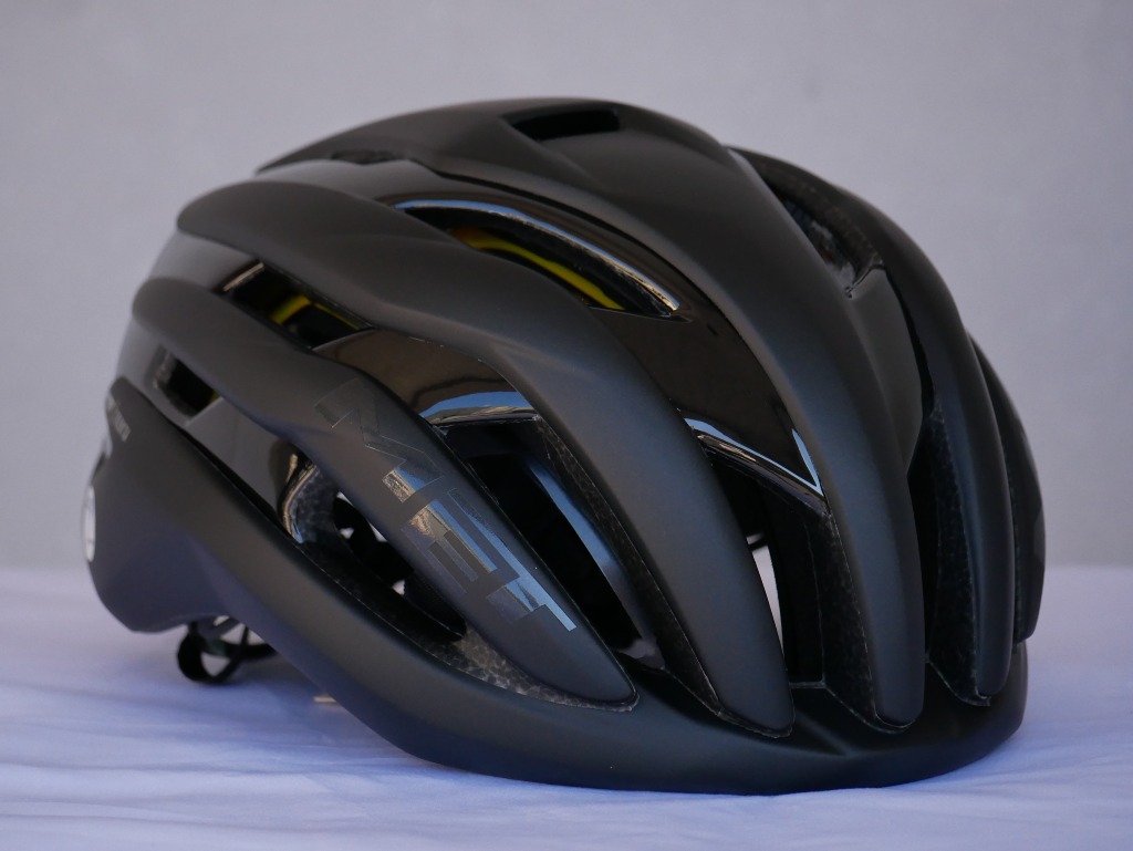 TRENTA MIPS<ブラック/マットグロッシー>