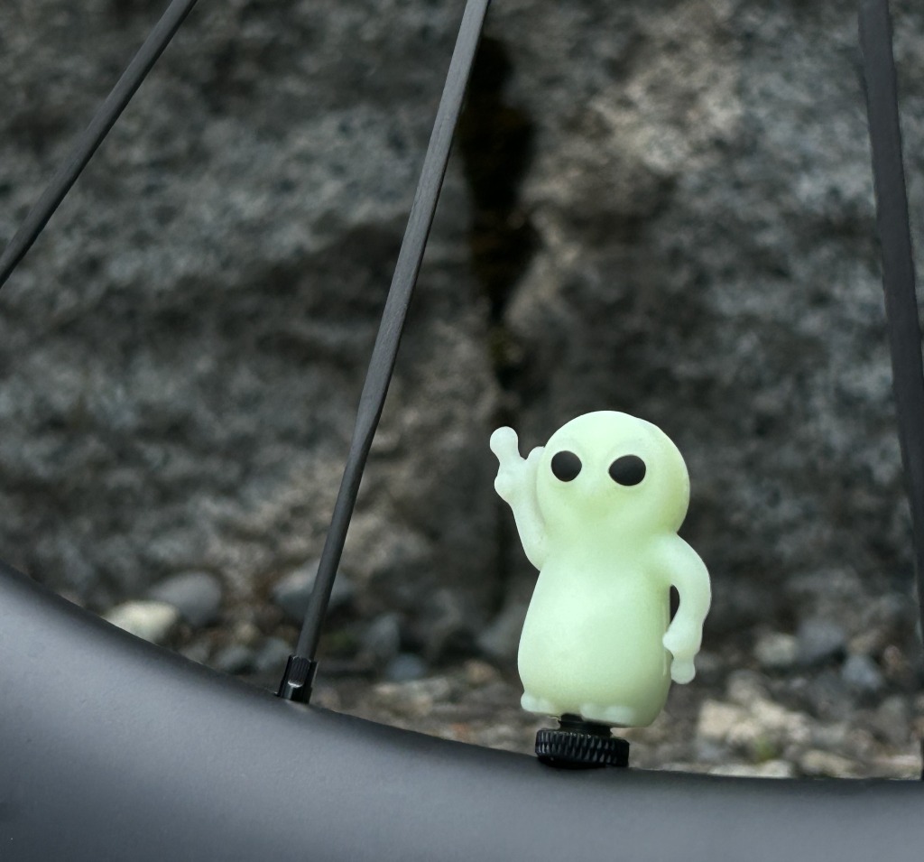 Bone（ボーン） キャラクターバルブキャップ