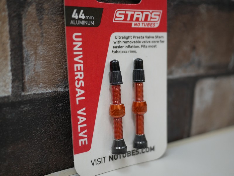 ☆大特価☆STAN'S NOTUBES VALVE STEM PAIR AL PRESTA【現品限】